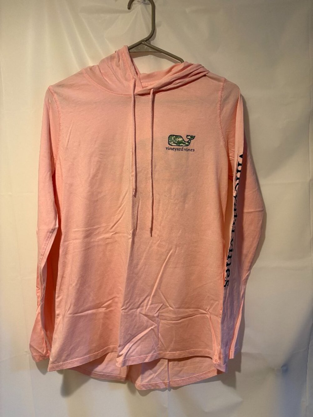 Womens Vineyard Vines Size S Pink Long Sleeve Hoodie T Shirt Camo Whale